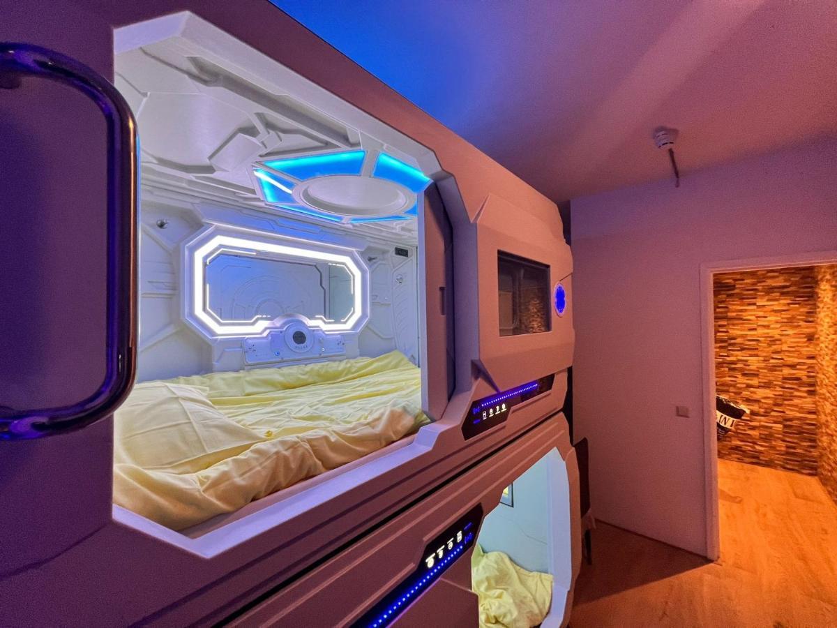 Recharge Hostel Ρότερνταμ Εξωτερικό φωτογραφία