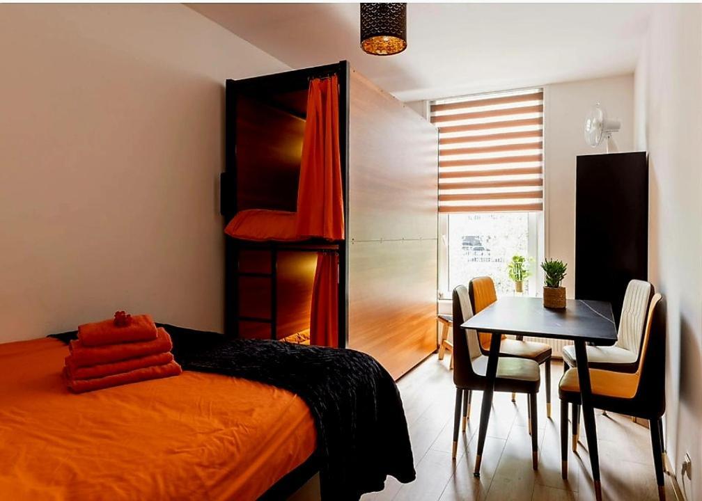 Recharge Hostel Ρότερνταμ Εξωτερικό φωτογραφία